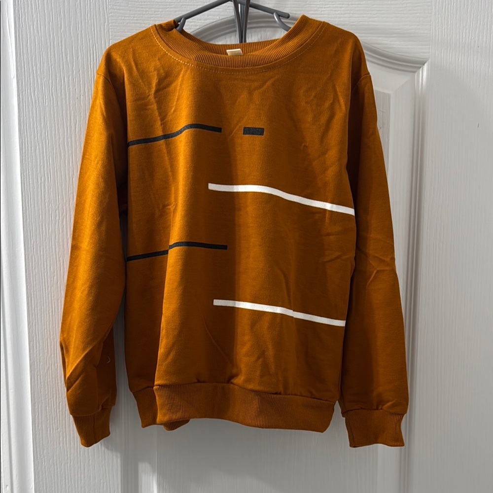 Kids SHEIN rust/gold patterned jogging suit - NWT 🆕